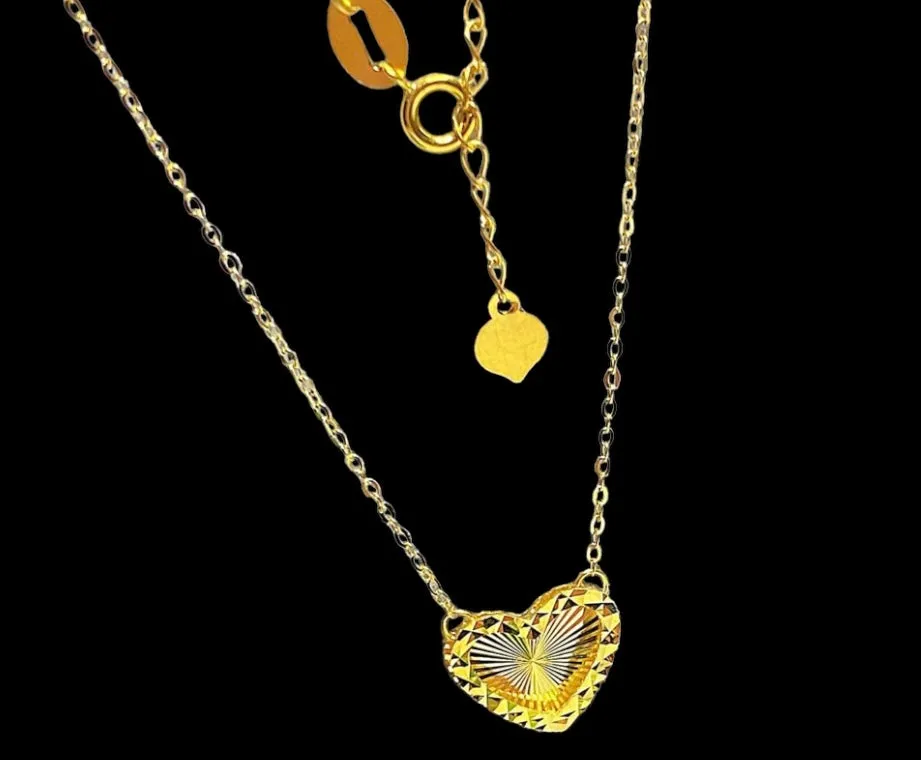 #GOLD2024 | 18K Golden Heart Centered Necklace 18”